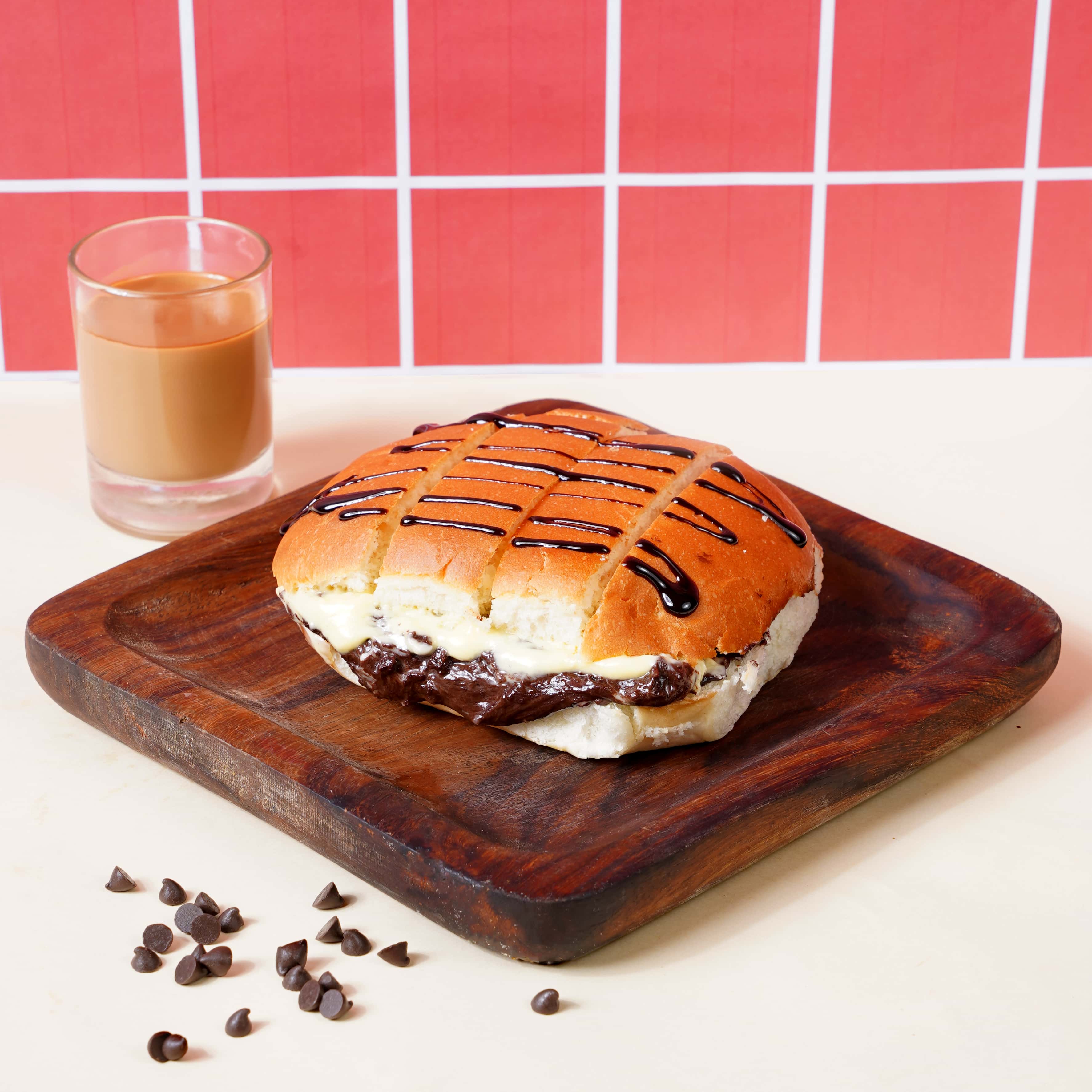 Chocolate Bun Maska